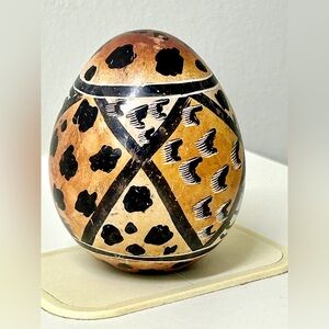 Vtg African Tribal Multi Animal Print Hand  Painted Decorative Soap Stone Egg